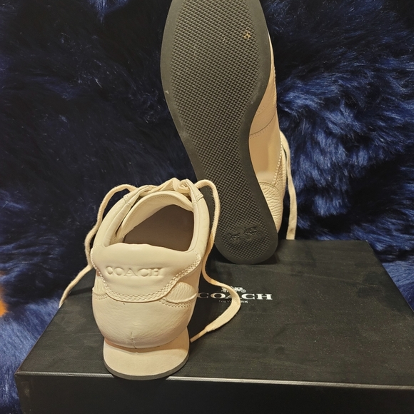 Coach Raylen Style Ladies Gymshoes - Picture 7 of 16